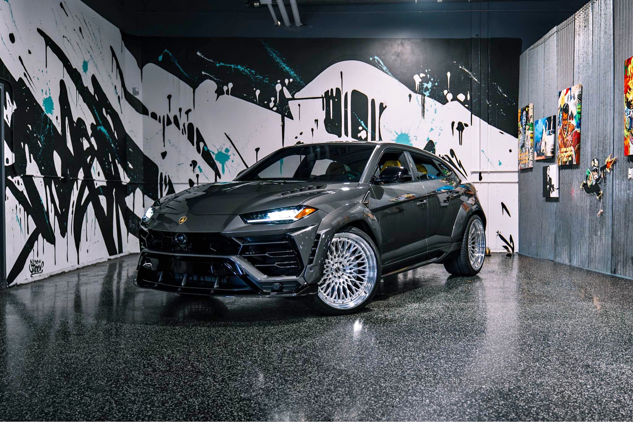 2022 Lamborghini Urus - Sport Utility 4D