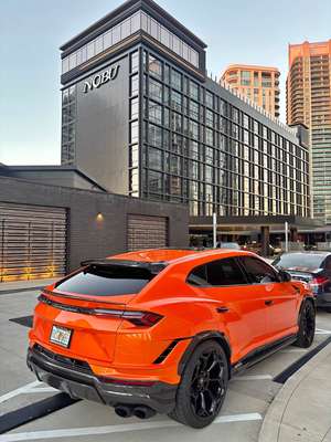 2025 Lamborghini Urus - Sport Utility 4D