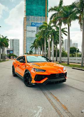 2024 Lamborghini Urus - Graphite Capsule Sport Utility 4D