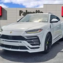 2020 Lamborghini URUS