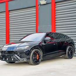 2020 Lamborghini Urus