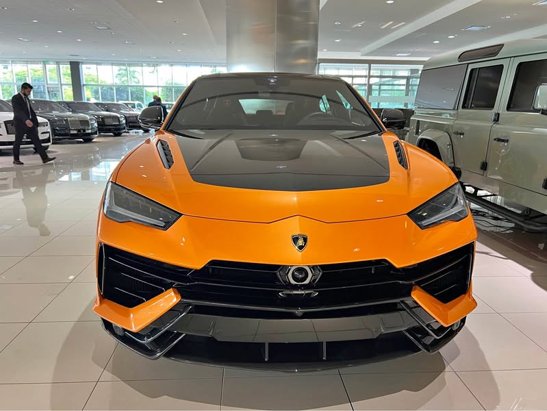 2024 Lamborghini Urus - Sport Utility 4D