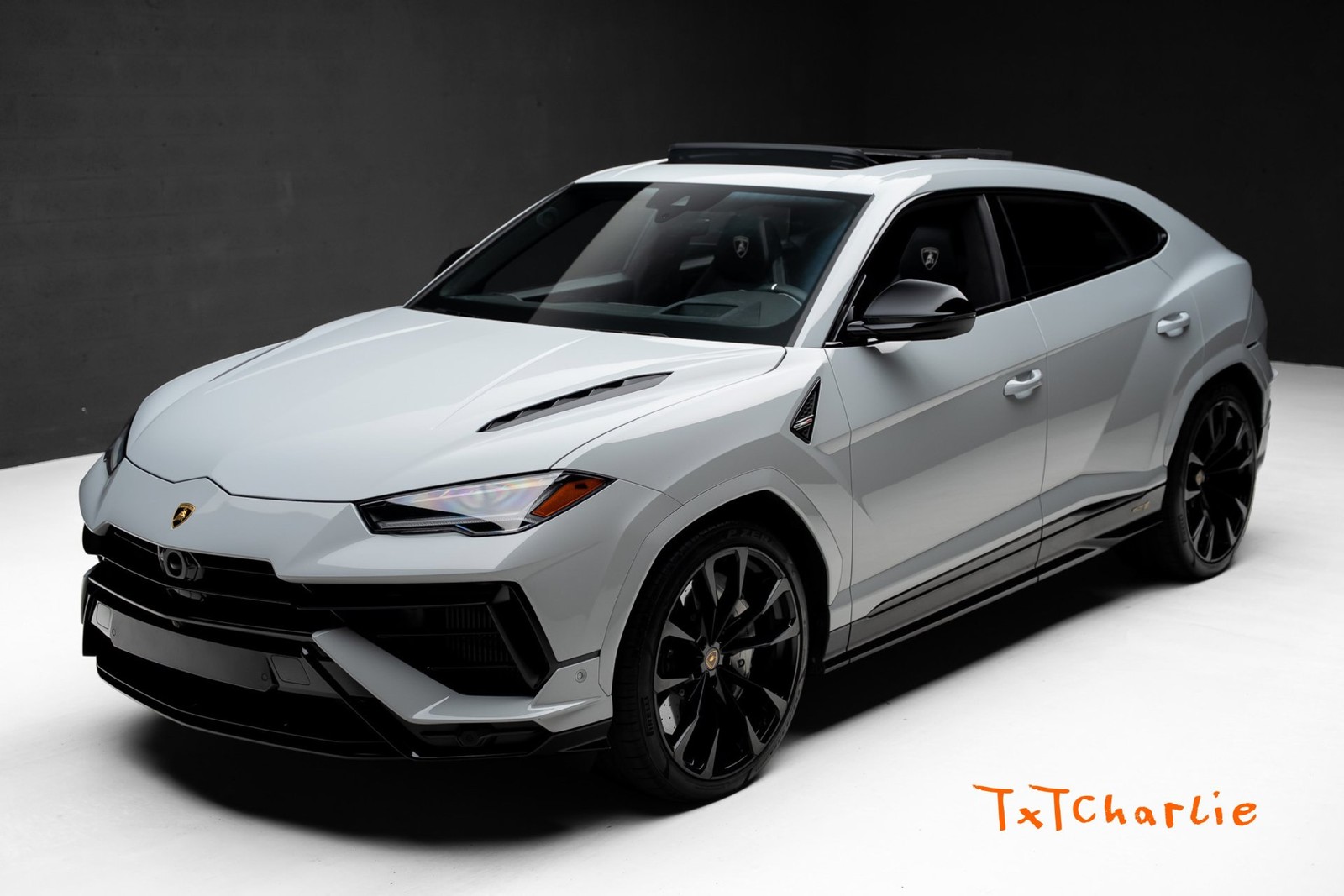 2024 Lamborghini Urus S