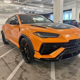2024 Lamborghini Urus