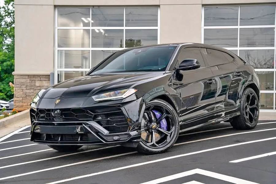 2020 Lamborghini Urus - Sport Utility 4D