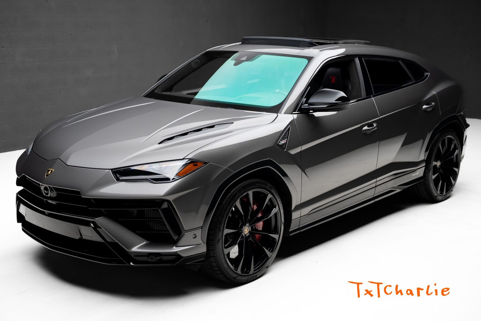 2023 Lamborghini Urus S