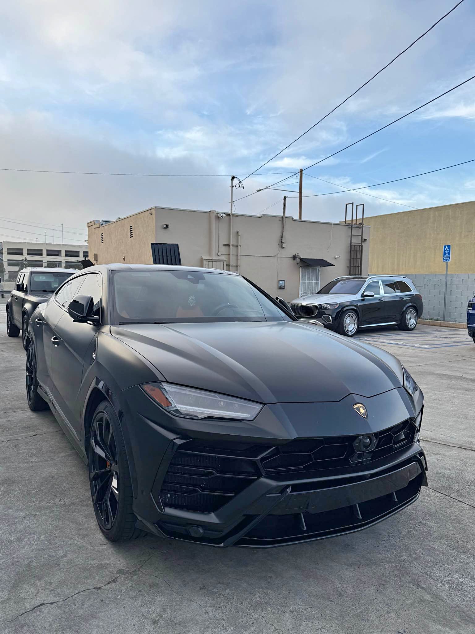 2023 Lamborghini Urus - Sport Utility 4D