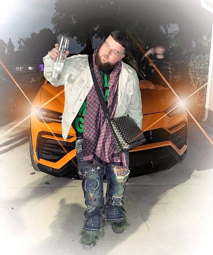 2022 Lamborghini Urus - Pearl Capsule Sport Utility 4D