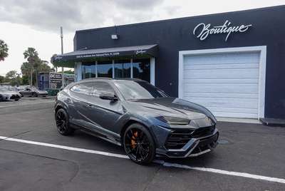 2019 Lamborghini Urus Sport Utility 4D