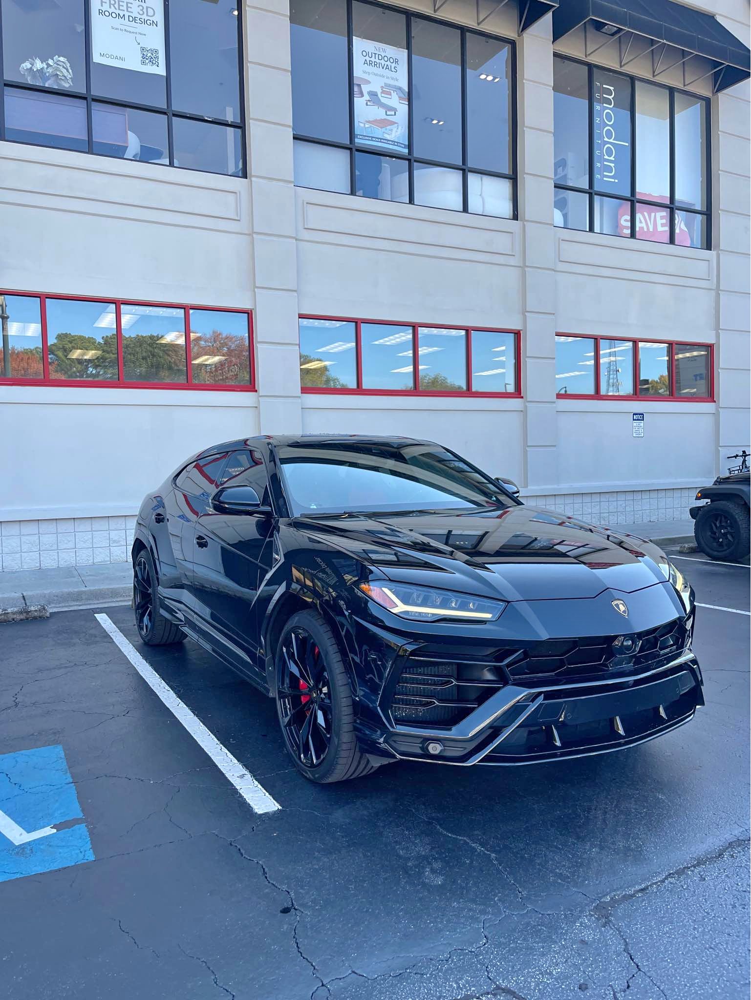 2021 Lamborghini Urus - Sport Utility 4D