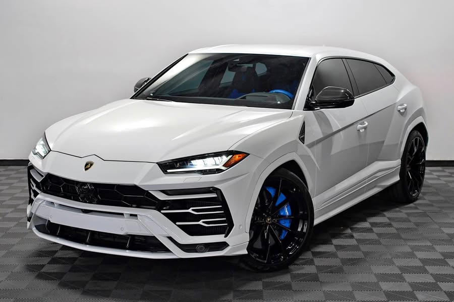 2022 Lamborghini Urus - Pearl Capsule Sport Utility 4D