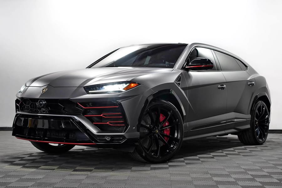 2020 Lamborghini Urus