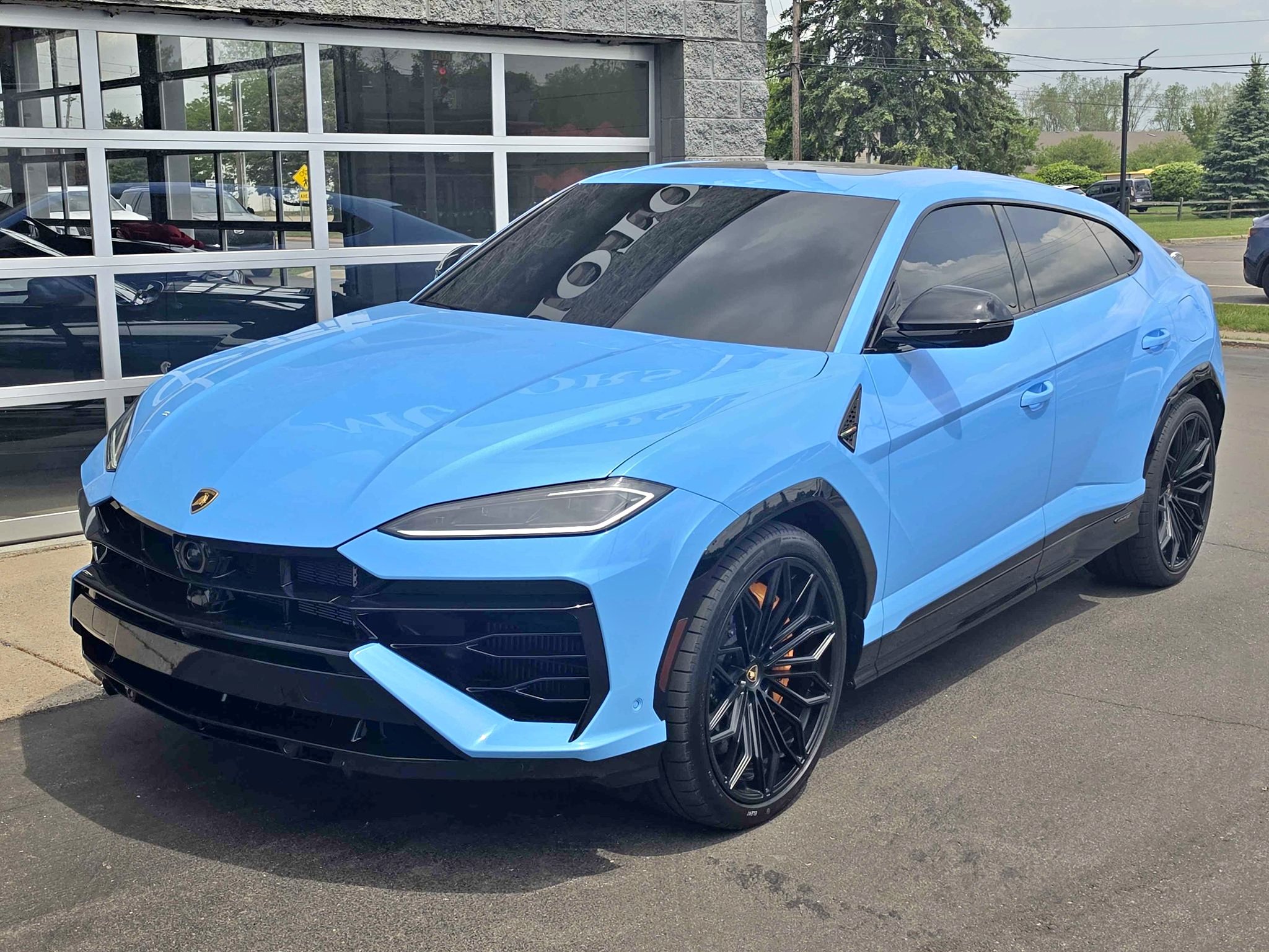 2025 Lamborghini Urus - Pearl Capsule Sport Utility 4D