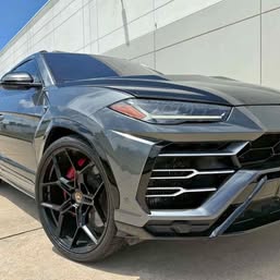 2019 Lamborghini Urus