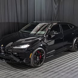 2025 Lamborghini Urus SE
