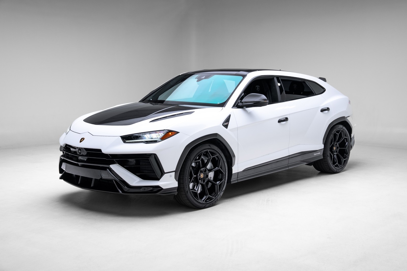 2024 Lamborghini Urus Performante