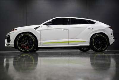 2022 Lamborghini Urus GRAPHITE CAPSULE FREE NATIONWIDE...