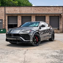2020 Lamborghini urus suv