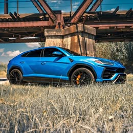 2019 Lamborghini URUS