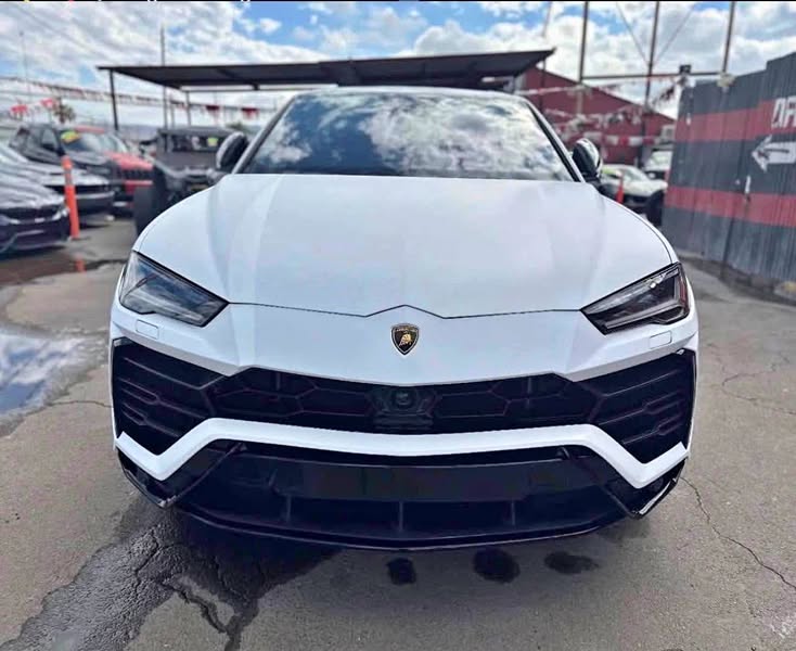 2021 Lamborghini Urus