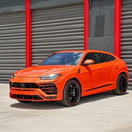 2022 Lamborghini urus graphite capsule