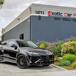 2025 Lamborghini urus se sport utility 4d