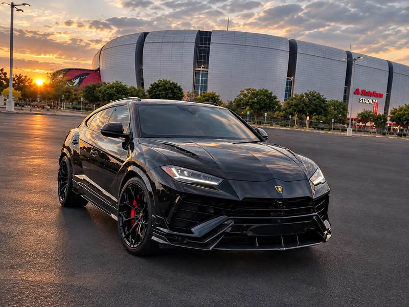2023 Lamborghini Urus - Performante