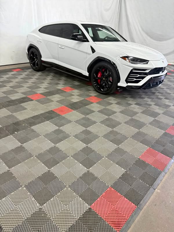 2021 Lamborghini Urus - Sport Utility 4D