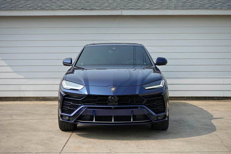 2020 Lamborghini Urus - Sport Utility 4D