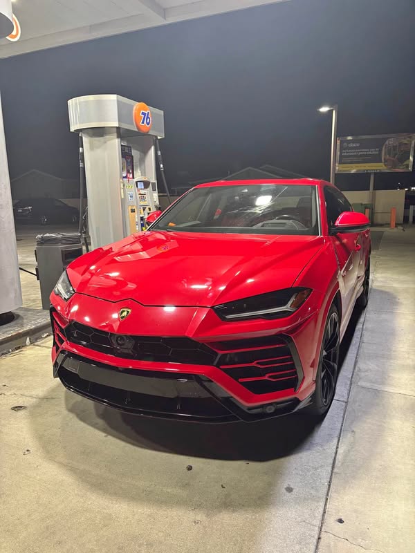 2021 Lamborghini Urus - Sport Utility 4D