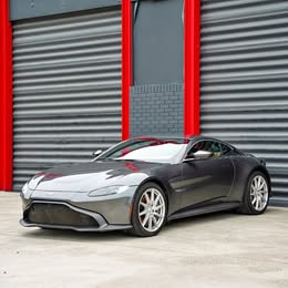 2020 Aston Martin V8 Vantage Coupe RWD