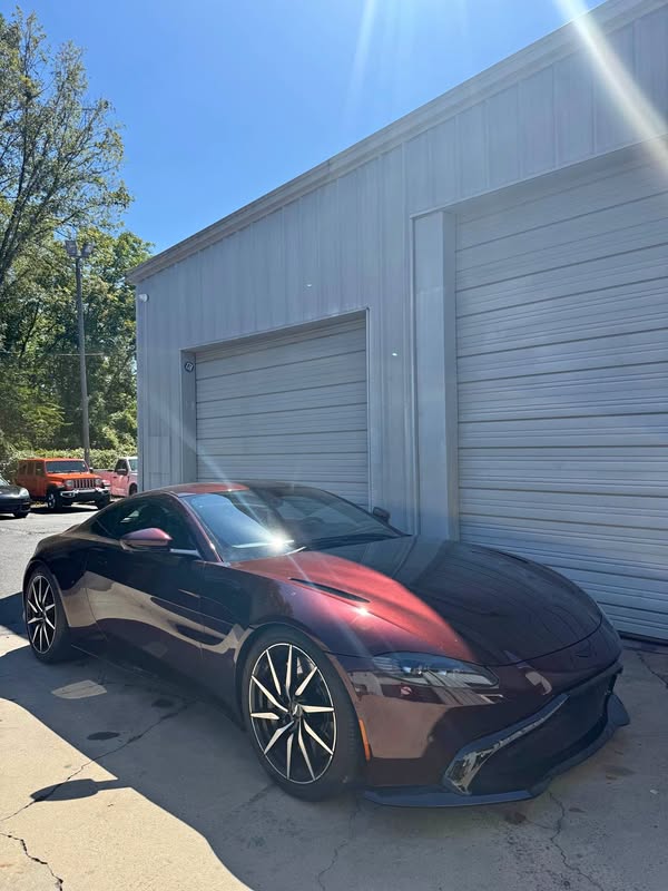 2020 Aston Martin Vantage - Coupe 2D