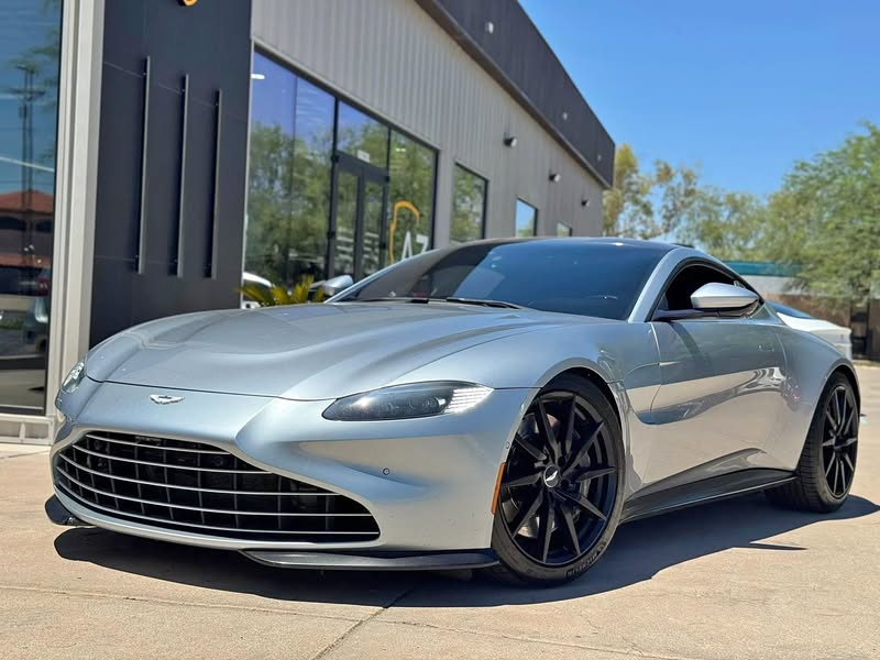 2019 Aston Martin Vantage Coupe 2D