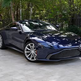 2020 Aston Martin Vantage - Coupe 2D