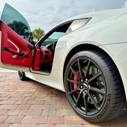 2017 Aston Martin V12 Vantage S
