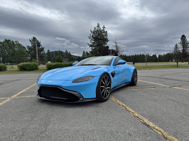 2020 Aston Martin Vantage