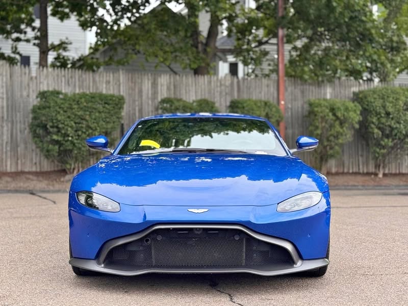2020 Aston Martin Vantage