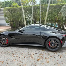 2019 Aston Martin Vantage