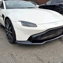 2019 Aston Martin Vantage