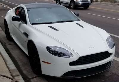 2013 Aston Martin Vantage VANTAGE