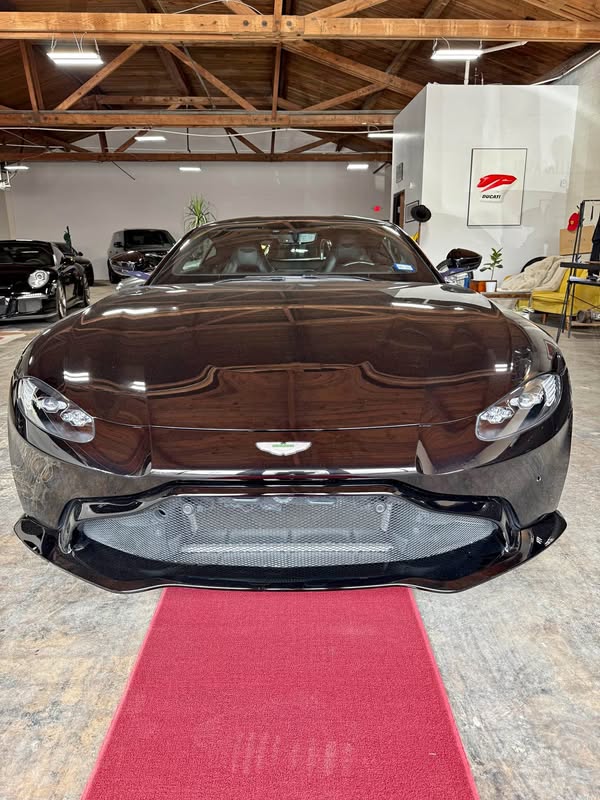 2020 Aston Martin Vantage - Coupe 2D