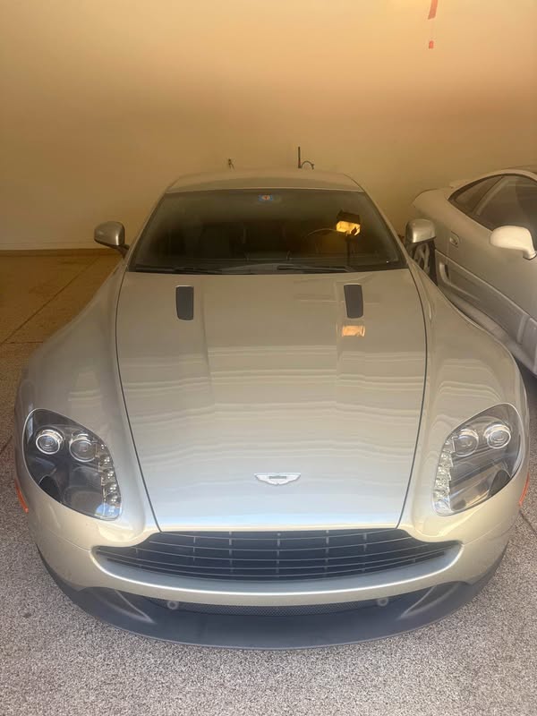 2012 Aston Martin Vantage - V8 Coupe 2D