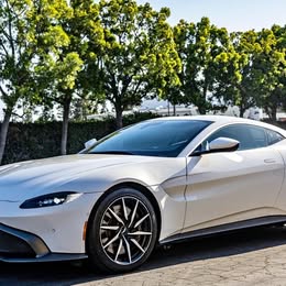 2019 Aston Martin Vantage
