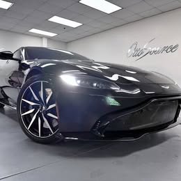 2019 Aston Martin  Martin Vantage