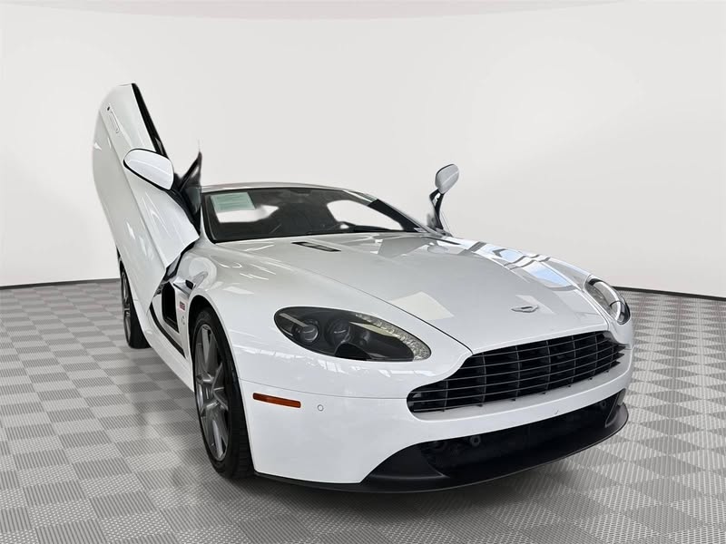 2015 Aston Martin V8 Vantage GT