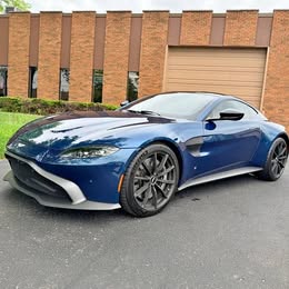2020 Aston Martin vantage 2d coupe rwd