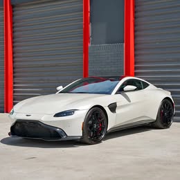 2019 Aston Martin Vantage