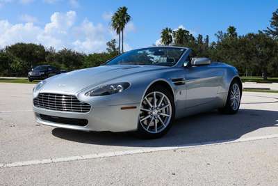 2007 Aston Martin Vantage - Roadster 2D