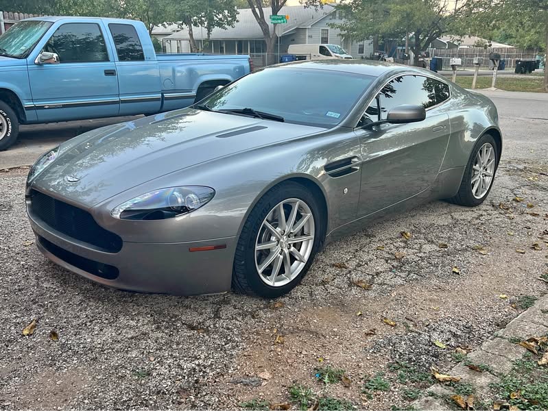 2006 Aston Martin Vantage - V8 Coupe 2D