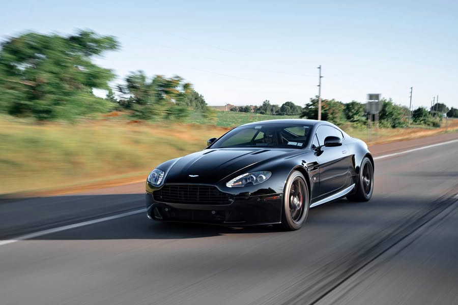 2012 Aston Martin Vantage - V8 Coupe 2D